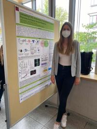Former visitor Johanna Straube (MD candidate) presenting her work in the Mor Lab at the UKH research day (Halle, Germany).